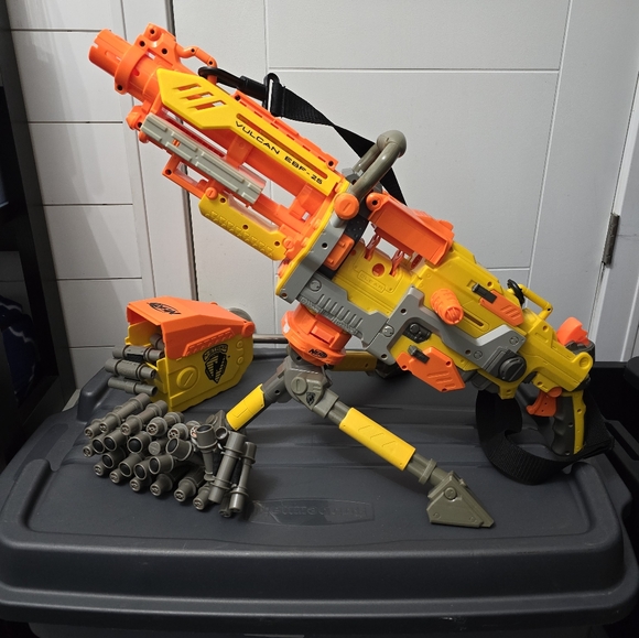 Nerf vulcan ebf 25 with accessories - Picture 1 of 3